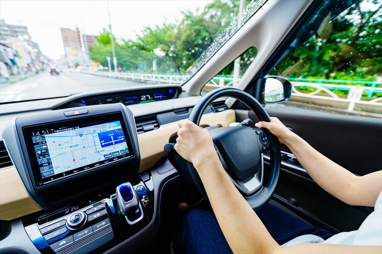 車のバッテリーの電圧が下がる原因とは 下がった場合の対処法について 廃車買取りの豆知識